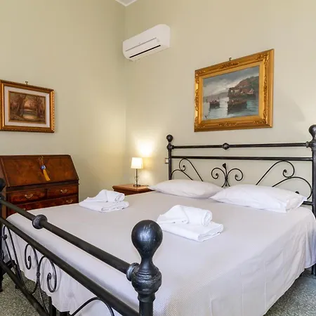 Apartment Residenza Deriu Charme & Relax By Sardinianworld Bosa