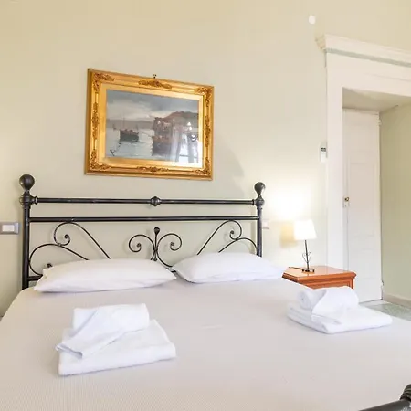 Apartment Residenza Deriu Charme & Relax By Sardinianworld Bosa